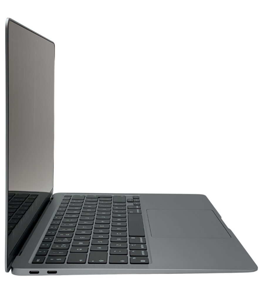 Apple MacBook Air 13 A2337 – lewy profil obudowy Apple MacBook Air 13 A2337 profil lewej strony obudowy z portami USB-C