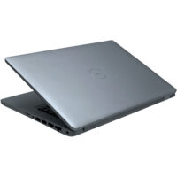 Dell Latitude 5410 – górny widok na klapę Dell Latitude 5410 widok górny na zamkniętą klapę z logo Dell