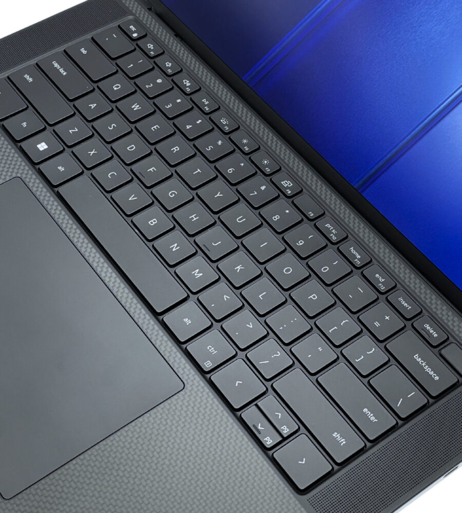 Laptop Dell XPS 15 9520 • i7-12700H • 16GB • 512GB • RTX 3050 4GB • 15,6″ Full HD+ • QWERTY US Laptop Dell XPS 15 9520 • i7-12700H • 16GB • 512GB • RTX 3050 4GB • 15,6″ Full HD+ • QWERTY US