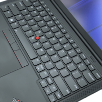 Lenovo X1 Carbon G10 • i5-1245U • 16GB • 256GB• Intel Iris Xe • 14″ FHD+ • QWERTY US